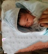 女同通过供精试管助孕圆满三人之家